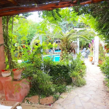 Eden Santa Eularia des Riu